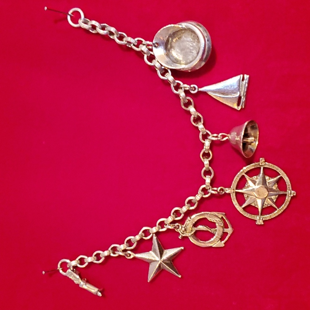 Vintage Nautical Anchor Charm Bracelet Coro - Picture 3 of 6